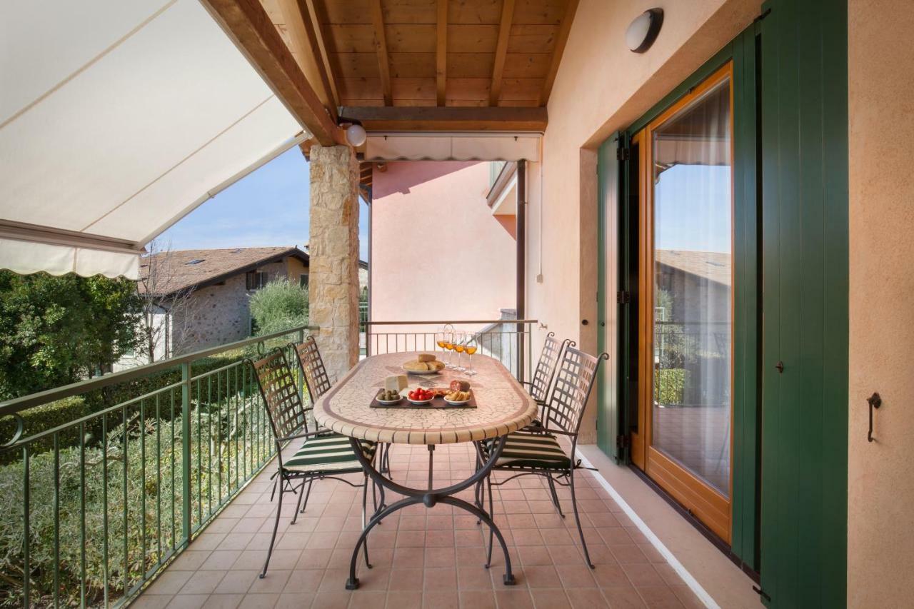 Casa Minerva Apartamento Albisano Exterior foto